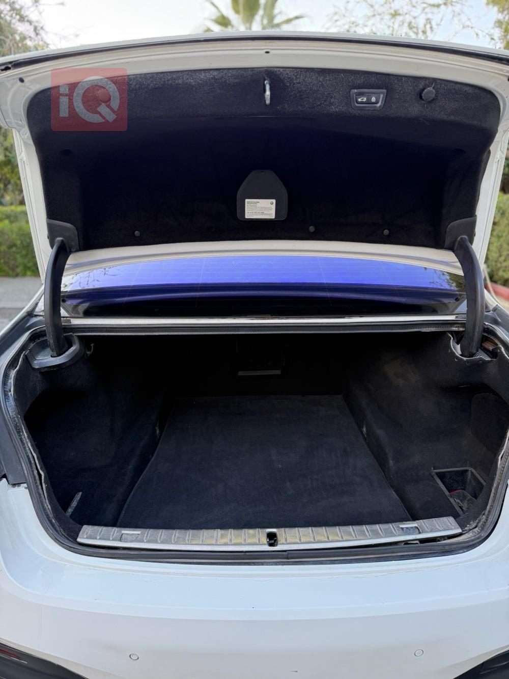 بي ام دبليو الفئة 7